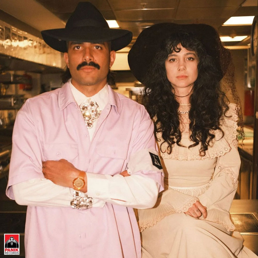 kadebostany-selin-cingir-elephant-in-the-room